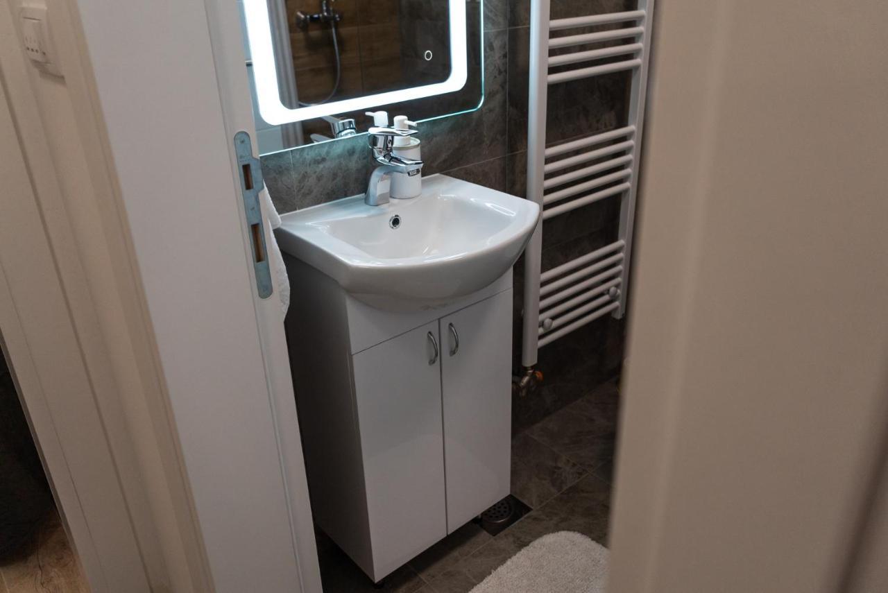 Lux Apartment III Prijedor Luaran gambar