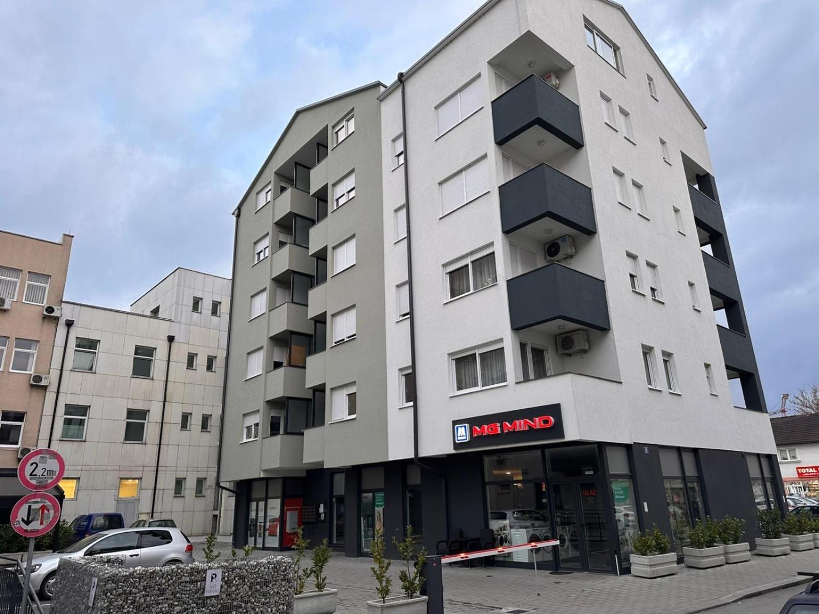 Lux Apartment III Prijedor Luaran gambar